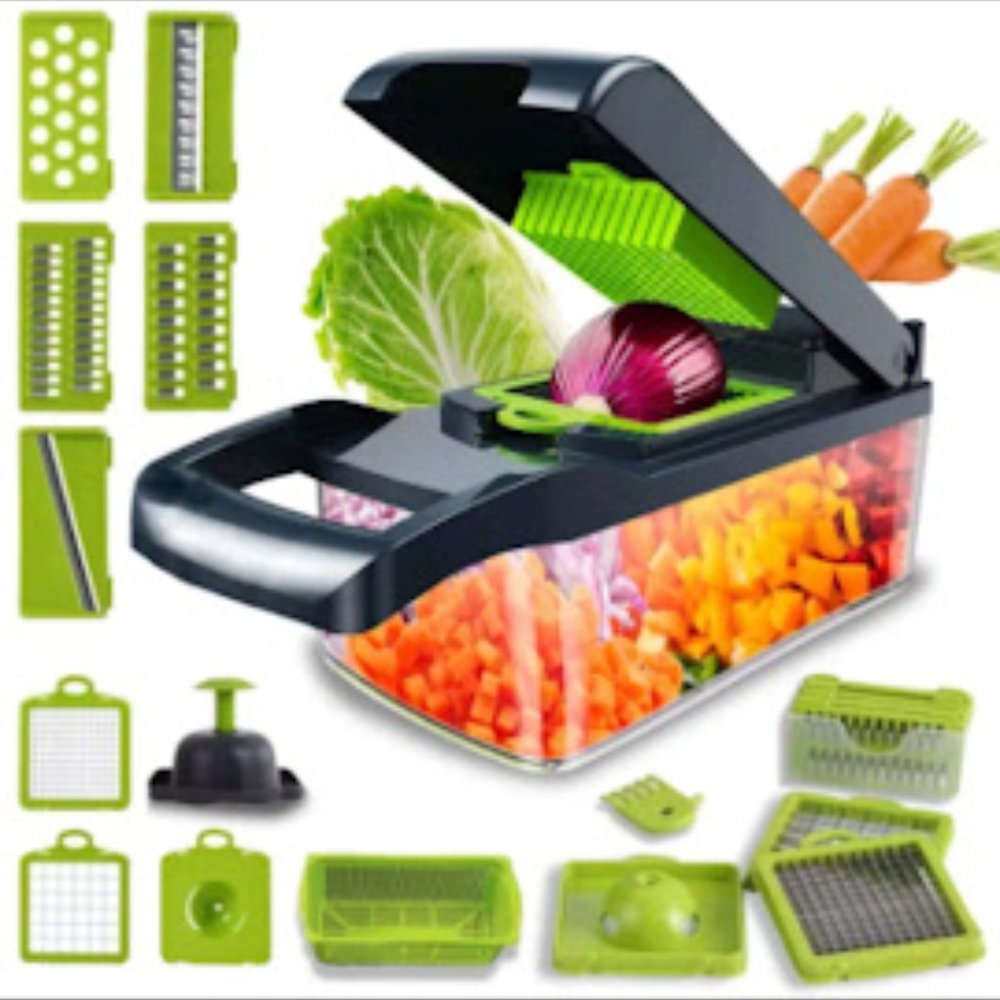 BRAND NEW IN BOX VEGETABLE CHOPPER WITH CONTAINER AND STRAINER/10 BLADES